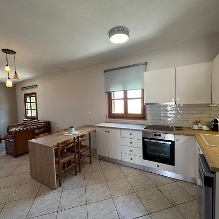 Kavos Apartments Alonissos Patitiri Exteriör bild